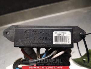 Mitsubishi Outlander Heating element O310609 photo 2