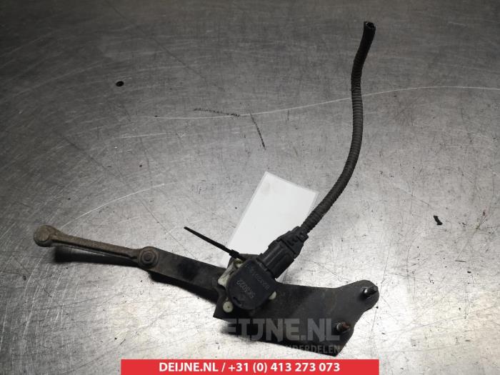 Toyota GT86 Xenon height adjustment O266900