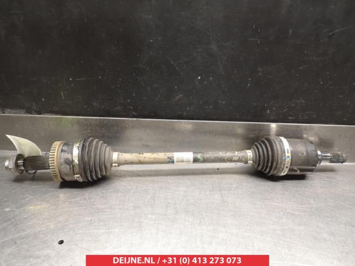 Hyundai Tucson Aandrijfas links-voor O317713