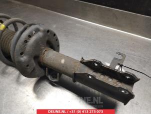 Chevrolet Orlando Front shock absorber rod, right O321123 photo 3