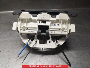 Mazda 3 Heater control panel O305431 photo 4