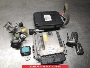Hyundai I30 Ignition lock + key O335013 photo 2