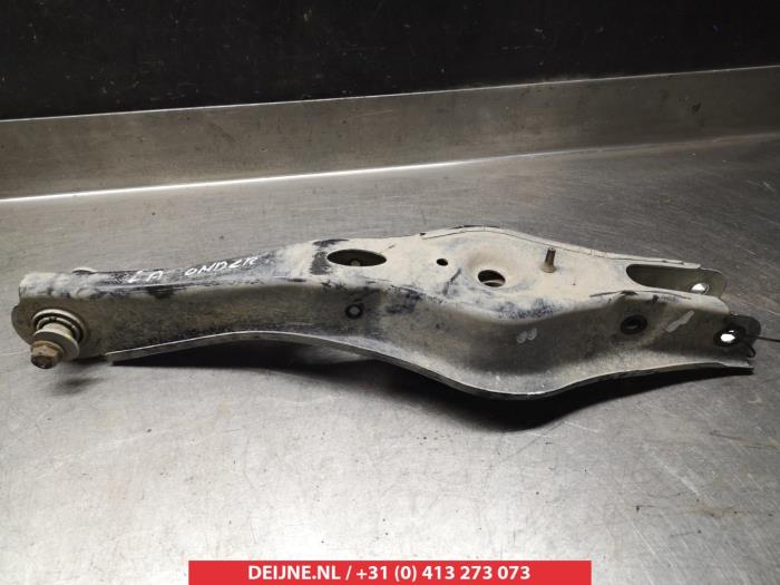 Hyundai I30 Draagarm links-achter O383329