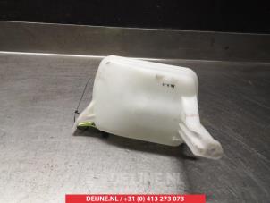 Hyundai I30 Expansion vessel O341482 photo 2