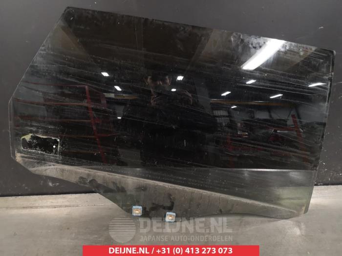 Mitsubishi Grandis Portierruit 4Deurs rechts-achter O288646