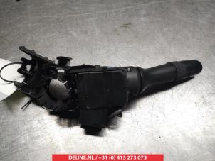Toyota Verso-S Light switch O307516 photo 2