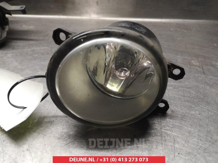 Toyota Verso-S Mistlamp links-voor O268245