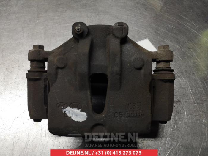 Kia Ceed Front brake calliper, left O325063
