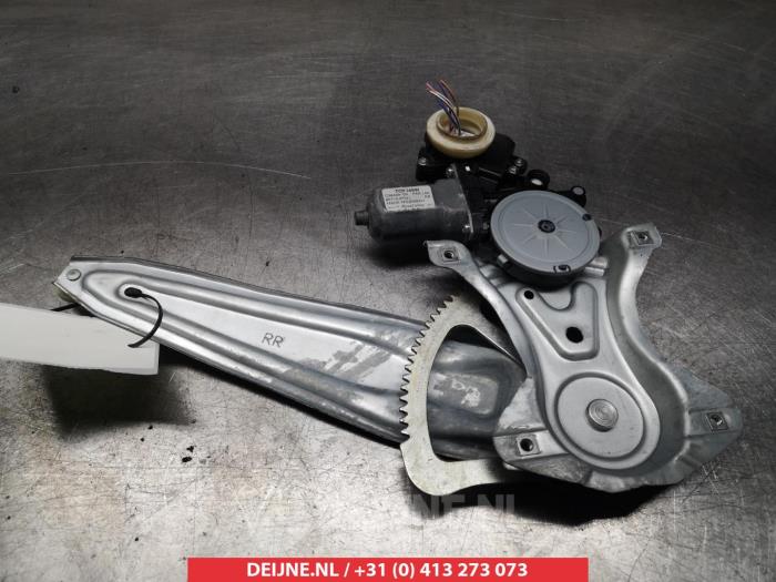 Toyota Verso Fenstermechanik 4-türig rechts hinten O291805