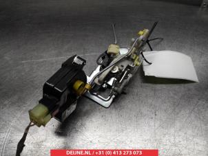 Chevrolet Matiz Rear door mechanism 4-door, right O281290 foto 2