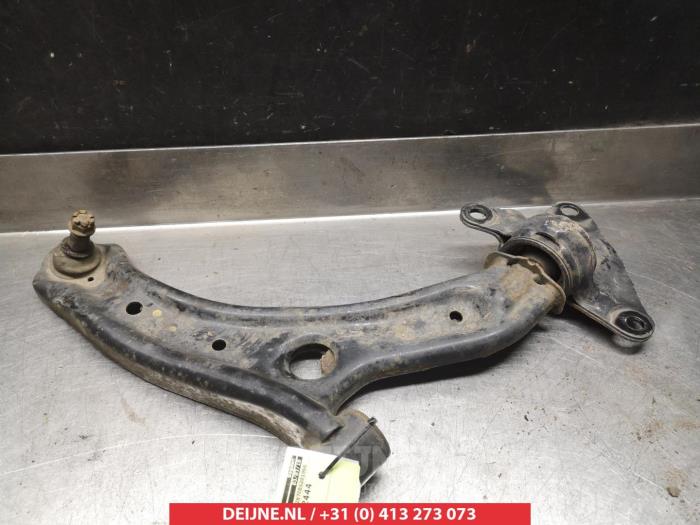 Honda Insight Draagarm onder rechts-voor O382512
