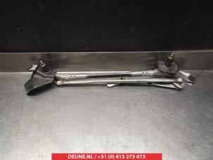 Suzuki Baleno Wiper mechanism O350072 photo 2