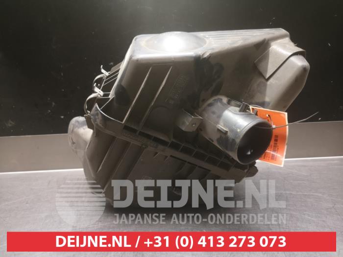Toyota Avensis Verso Luchtfilterhuis O357350