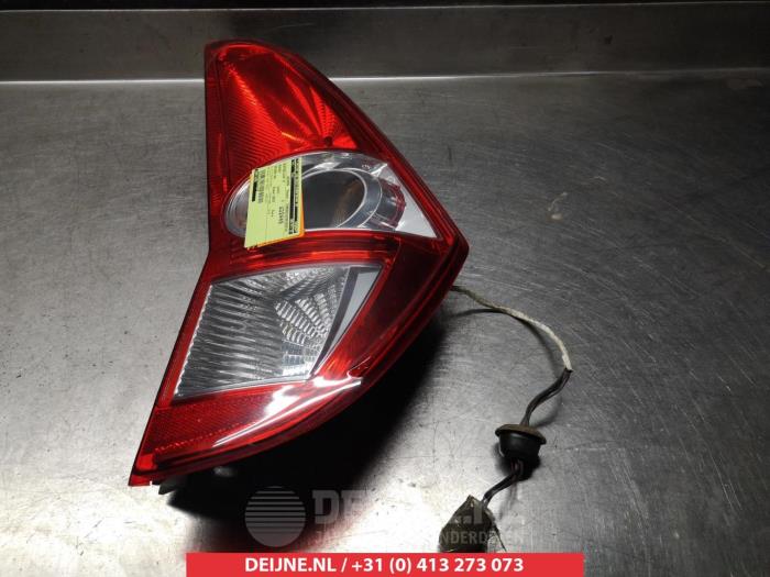 Suzuki Splash Achterlicht rechts O300021