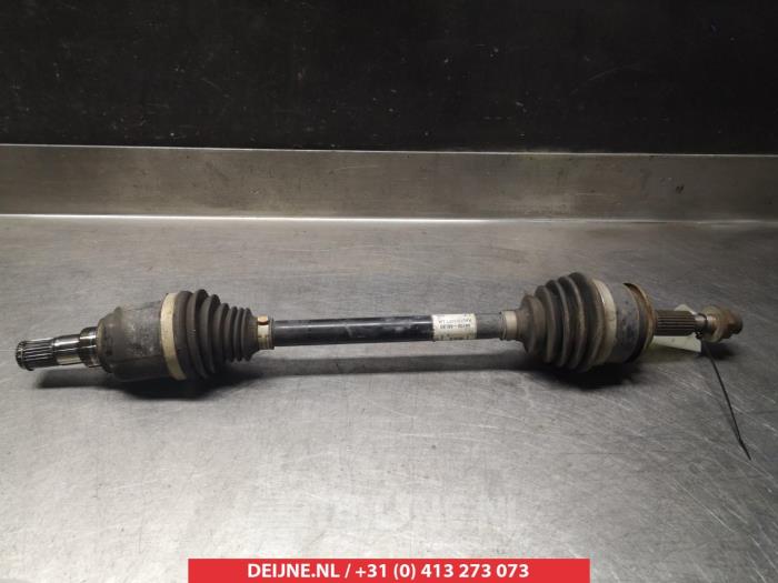 Gebruikte Aandrijfas links-voor Suzuki Swift (ZA/ZC/ZD) 1.3 D 16V Prijs € 50,00 Margeregeling aangeboden door V.Deijne Jap.Auto-onderdelen BV