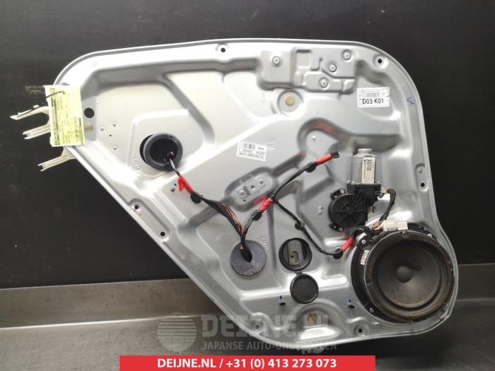 Hyundai Santafe Ruitmechaniek 4Deurs links-achter O290365