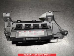 Mitsubishi Lancer Knieairbag O271755 foto 2