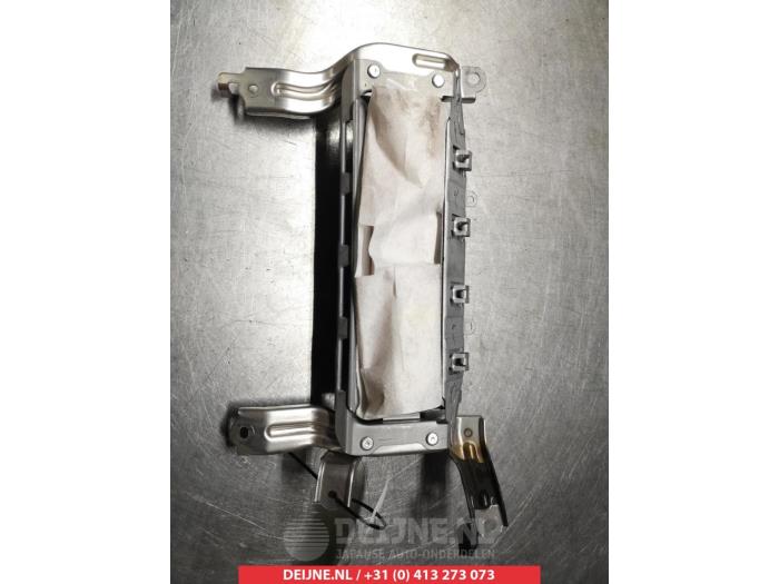 Toyota Landcruiser Knee airbag O271776
