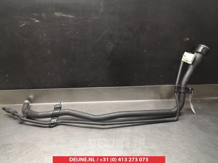Toyota Landcruiser Füllrohr Kraftstofftank O302613