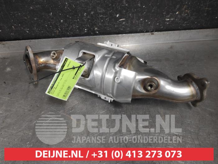 Gebruikte Roetfilter Toyota Landcruiser Prijs € 350,00 Margeregeling aangeboden door V.Deijne Jap.Auto-onderdelen BV
