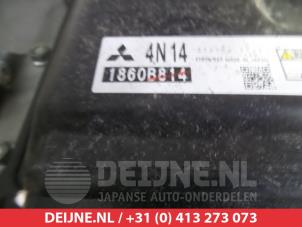 Mitsubishi Outlander Engine management computer O344927 photo 2