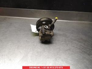 Suzuki Grand Vitara Power steering pump O331954 photo 2