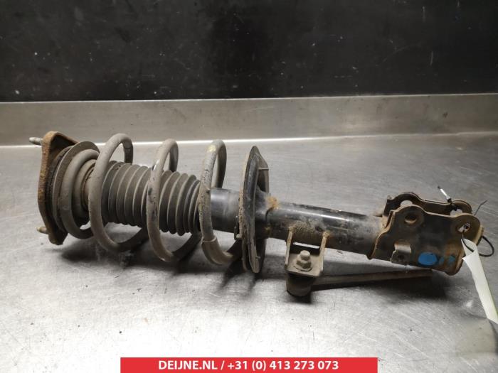 Hyundai I30 Schokdemperpoot rechts-voor O321259