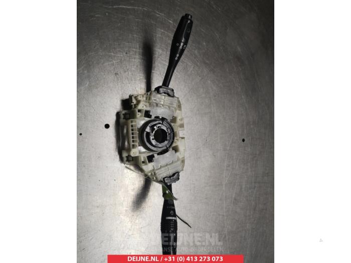 Mitsubishi Pajero Steering column stalk O308898