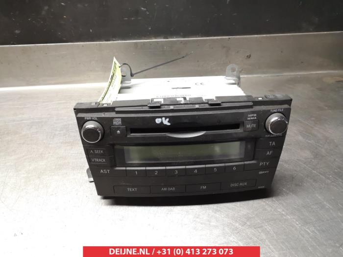 Toyota Avensis Radio O313525