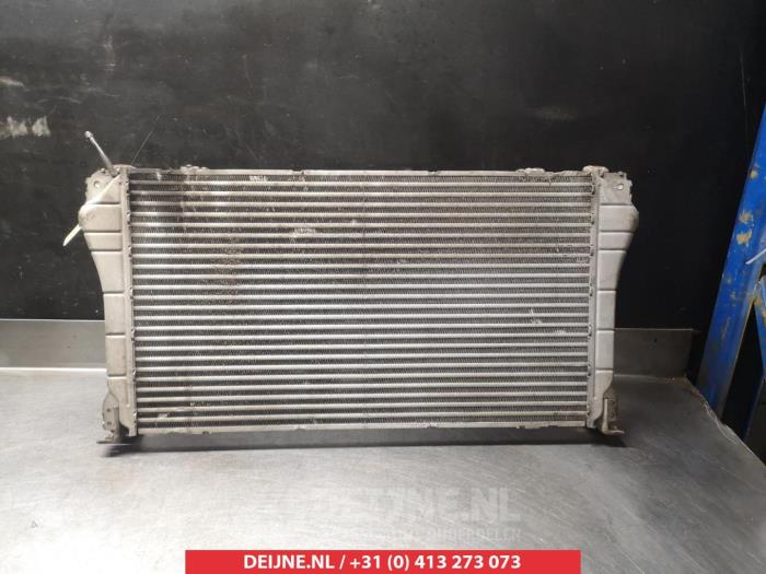 Toyota Avensis Intercooler O339379