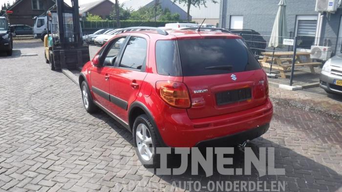 Suzuki SX-4 Heckklappe O296518