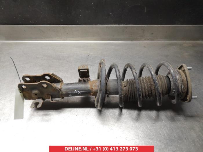 Mazda 6 Stoßdämpferstrebe rechts vorne O321171