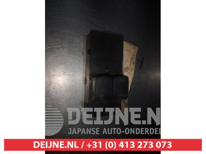 Nissan Micra CC Multi-functional window switch O311712