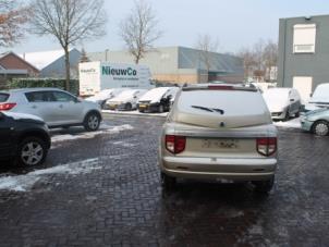 Ssang Yong Kyron Rücklicht links O298121 foto 2