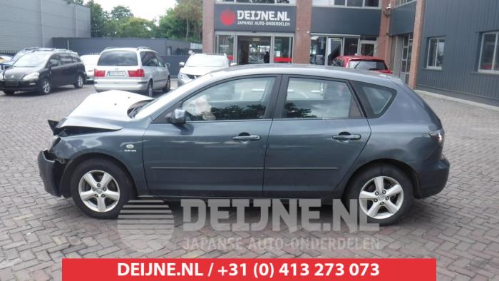 Mazda 3 Door 4-door, front left O272182