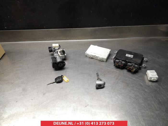 Suzuki Splash Computer Motormanagement O345220