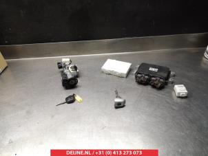 Suzuki Splash Engine management computer O345220 photo 3