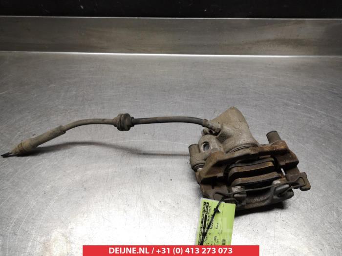 Mazda 3 Front brake calliper, left O324636