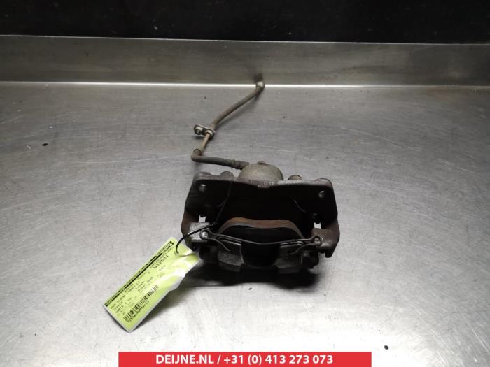 Toyota Yaris Remklauw (Tang) links-voor O325752