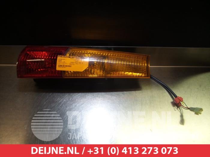 Suzuki Ignis Achterlicht links O298446