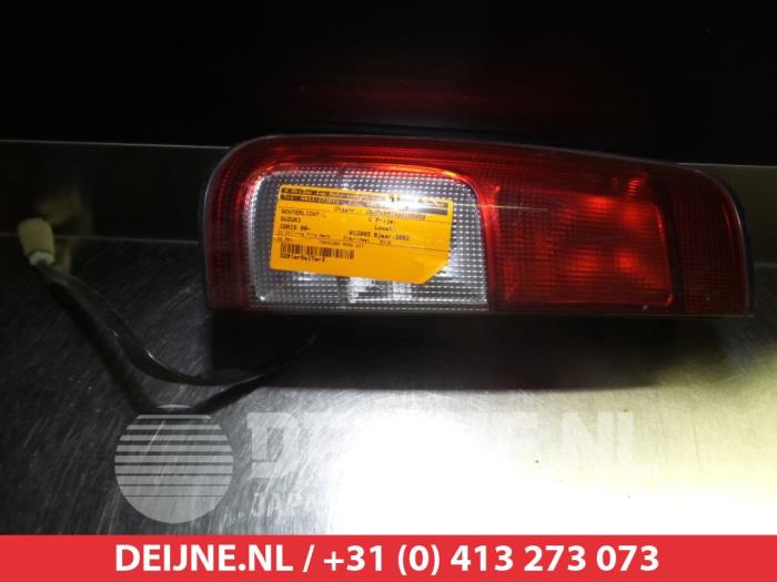 Suzuki Ignis Achterlicht links O298460