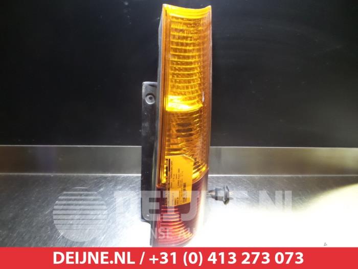Suzuki Ignis Achterlicht rechts O300047
