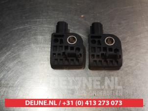 Kia Sportage Airbag-Sensor O334431 foto 2
