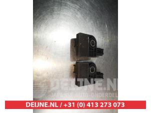 Kia Sportage Airbag-Sensor O334431 foto 3