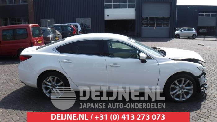 Mazda 6 Türscheibe 4-türig rechts hinten O288123