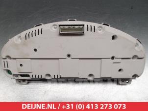 Mitsubishi Grandis Tacho - Kombiinstrument KM O304815 foto 3