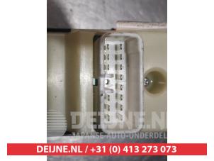 Mitsubishi Grandis Kombischalter Fenster O312073 foto 2