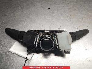 Mitsubishi L200 Steering column stalk O308923 photo 2