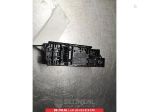 Mitsubishi L200 Multi-functional window switch O312087 photo 2