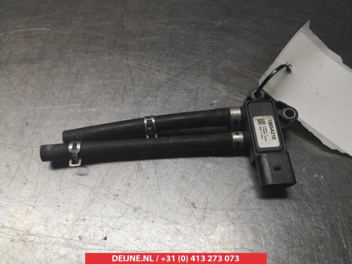 Mitsubishi Outlander Roetfilter sensor O371102